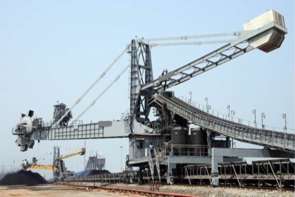 Stacker cum Reclaimer for Power, Mining & Ports